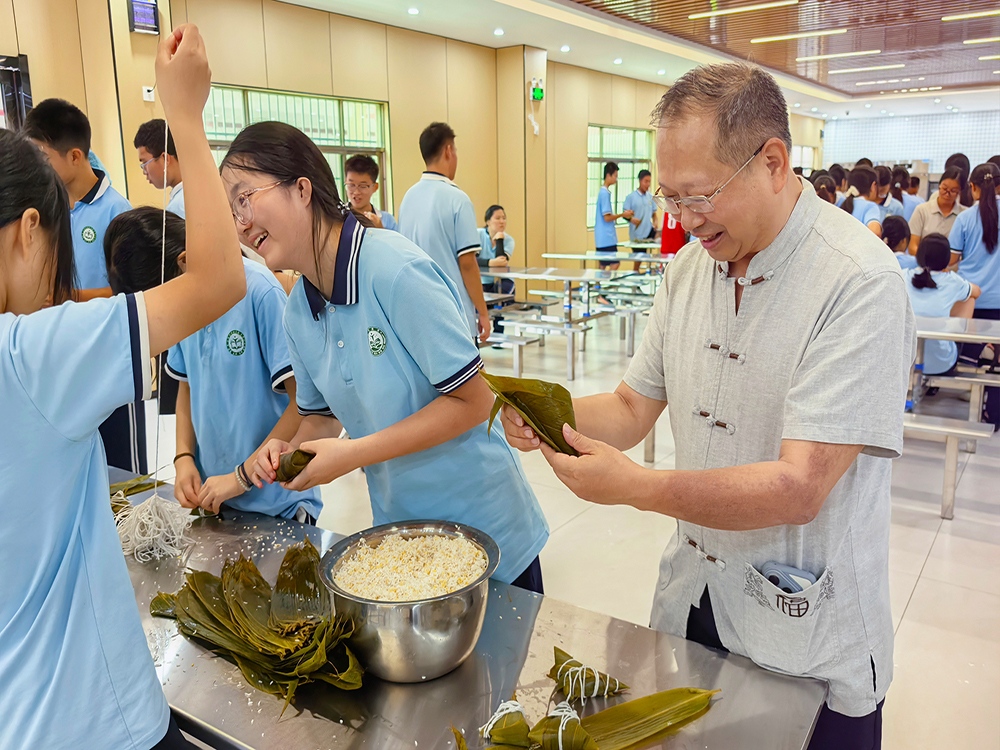 和田孩子叛逆期管教学校联系电话及择校指南